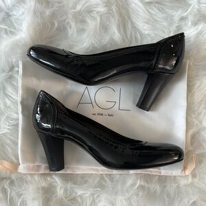 NWOT AGL Classic Vero Cuoio Black Patent Leather Heels size 36.5/US size 6.5